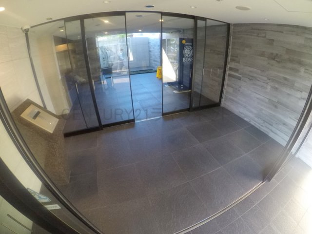 【エントランス】 | エスライズ新大阪フロント