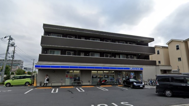 シティハイムジュネスのその他|ファミリーマート川口朝日店