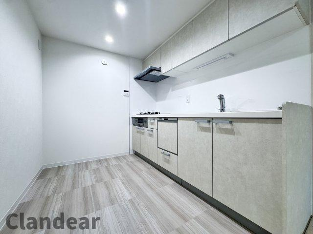 竹の塚パークホームズのキッチン|ドキドキの新生活も、安心してスタート。ぴったりの住まいを見つけませんか？クランディアが一緒に住まい選びをサポートします‼　まずは、お気軽にお問合せください　＃クランディア