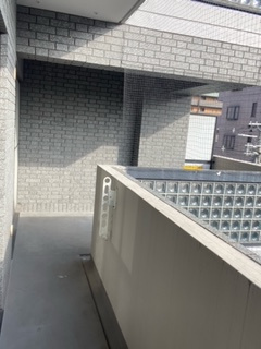 旭ビルディングのバルコニー|イメージになります。