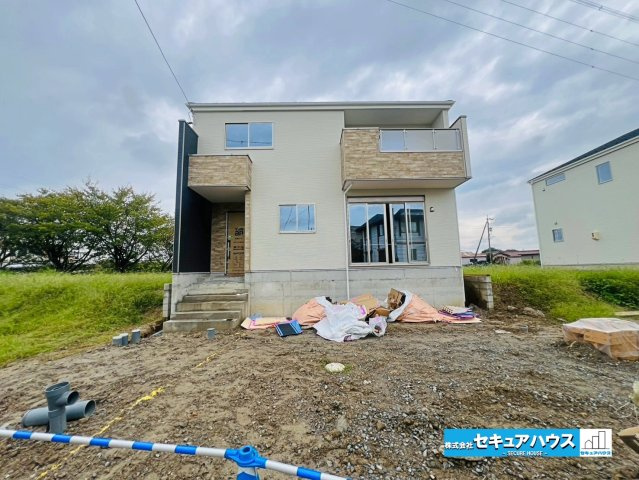 【本日ご案内可能】刈谷市泉田町北中浜　全4棟の外観|【2号棟外観写真】
■株式会社　セキュアハウス　豊明店■
住宅ローンに強く、知識、経験豊富なスタッフ在籍
お客様に寄り添い、ご成約後もサポート致します。　　　　　　　　　　　　　　　　　　　　　　　　