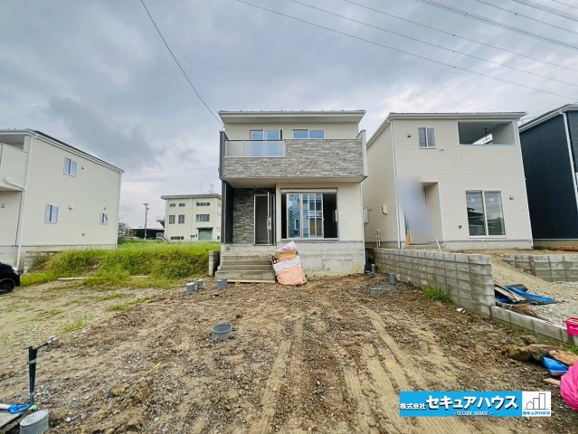 【本日ご案内可能】刈谷市泉田町北中浜　全4棟の外観|【4号棟外観写真】
■株式会社　セキュアハウス　豊明店■
住宅ローンに強く、知識、経験豊富なスタッフ在籍
お客様に寄り添い、ご成約後もサポート致します。　　　　　　　　　　　　　　　　　　　　　　　　