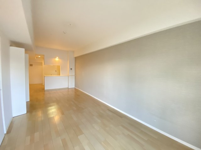 【洋室】 | TKアンバーコート大町