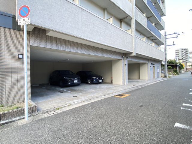 【駐車場】 | TKアンバーコート大町