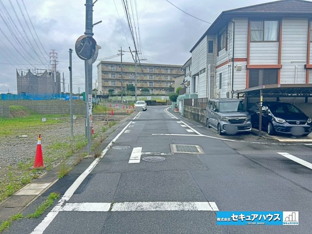 【同施工物件ご案内可能】刈谷市泉田町北中浜　全4棟の前面道路含む現地写真|事前予約にて現地ご見学いただけます！お気軽にお問い合わせください♪
■株式会社　セキュアハウス■
住宅ローンに強く、知識、経験豊富なスタッフ在籍
お客様に寄り添い、ご成約後もサポート致します。