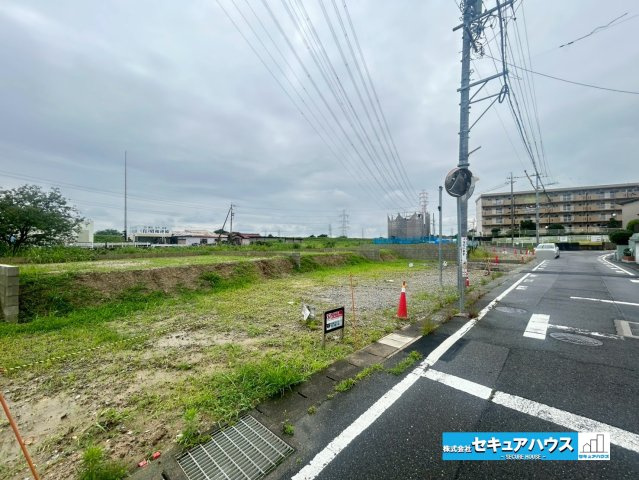 【同施工物件ご案内可能】刈谷市泉田町北中浜　全4棟の前面道路含む現地写真|事前予約にて現地ご見学いただけます！お気軽にお問い合わせください♪
■株式会社　セキュアハウス　豊明支店■
住宅ローンに強く、知識、経験豊富なスタッフ在籍
お客様に寄り添い、ご成約後もサポート致します