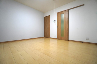 【洋室】 | フラットテラス | ※同物件・同タイプの写真です。