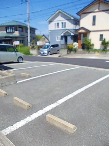 プリムローズの駐車場|駐車場です
