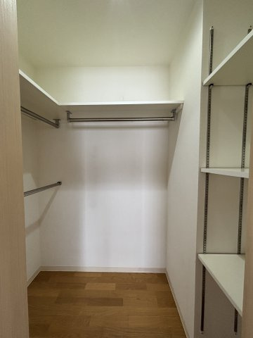 フラッツ庚午の収納