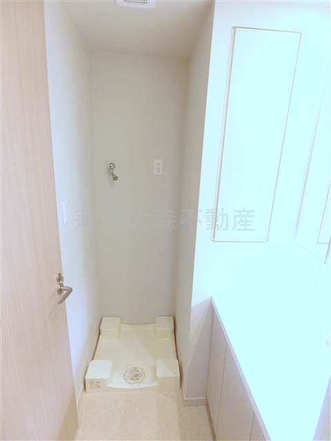 ドゥーエ西馬込の洗面所