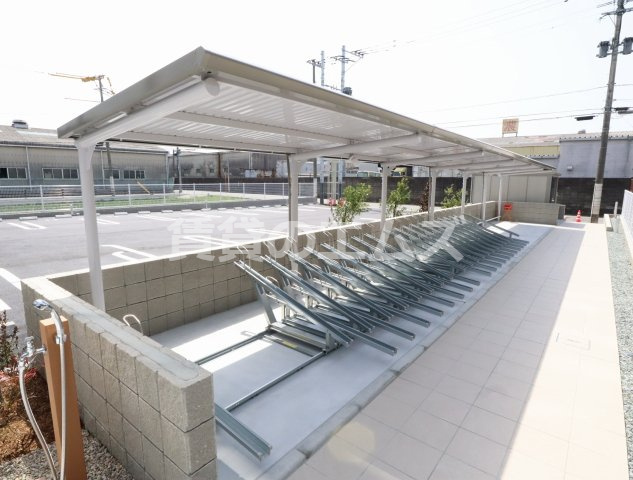 【その他共用部分】 | グランド　ライン | グランド　ラインの駐輪場