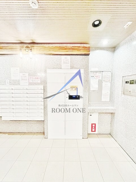 ＰＡＲＫ　ＳＱＵＡＲＥ国府台のその他共用部分|宅配ボックスです。