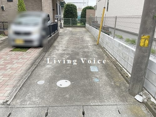 【駐車場】 | 【仲介手数料０円】平塚市西真土1丁目　中古戸建 | 平塚市西真土1丁目　中古戸建