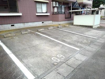 【駐車場】 | アーバンサクライＣ棟 | 駐車場