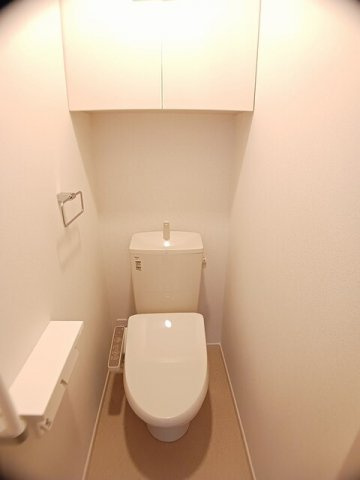メゾン　サンフラワー　Ｃのトイレ|ゆったりとした空間のトイレです