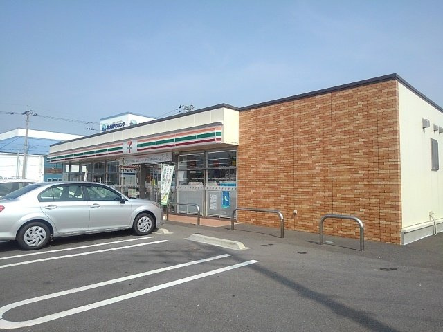 メゾン　サンフラワー　Ｃの周辺|セブンイレブン丸亀運動公園前店まで300m