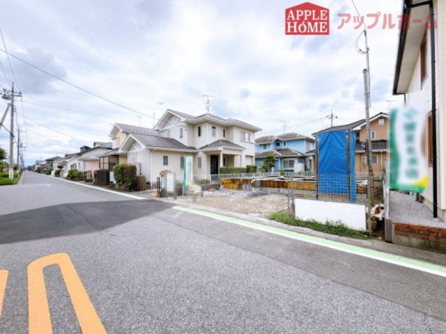 [新築住宅] 熊谷市妻沼 第5期 全1棟の前面道路含む現地写真