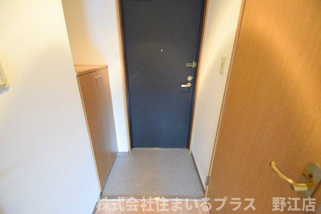 コンフォート生江の玄関