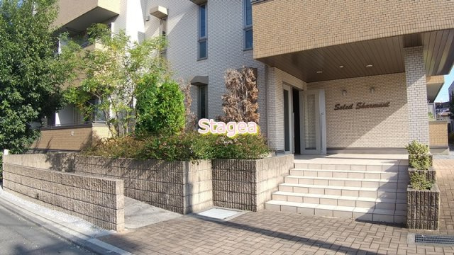 ソレイユ シャルマンのエントランス