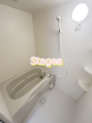 ソレイユ シャルマンの浴室