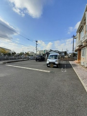 【駐車場】 | メゾン　エスポワール