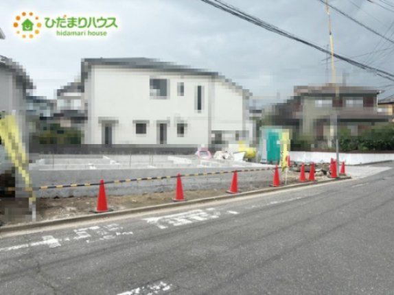 流山市東深井第4　新築戸建　1号棟の駐車場