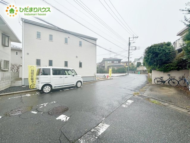 流山市東深井第4　新築戸建　1号棟の前面道路含む現地写真|接道：北西側5ｍ公道・北側6ｍ公道