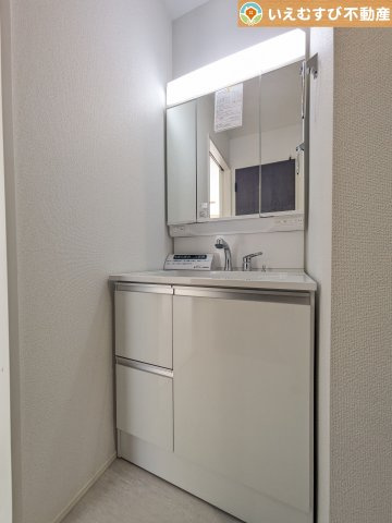GRAFARE　行田市持田2期の独立洗面台