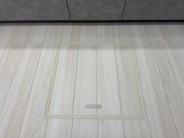 うるま市西原（全4棟）3号棟のキッチン|3号棟　床下収納付き♪