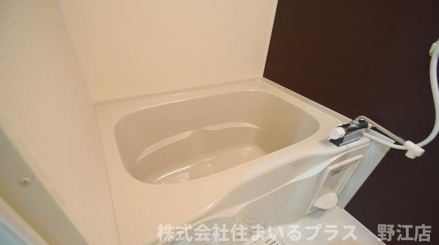 フジパレス城北公園通Ⅴ番館の浴室
