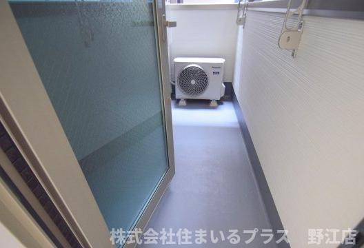 フジパレス城北公園通Ⅴ番館のバルコニー