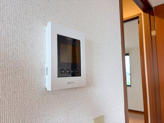 MメゾンEのその他|TVインターフォンがついてます