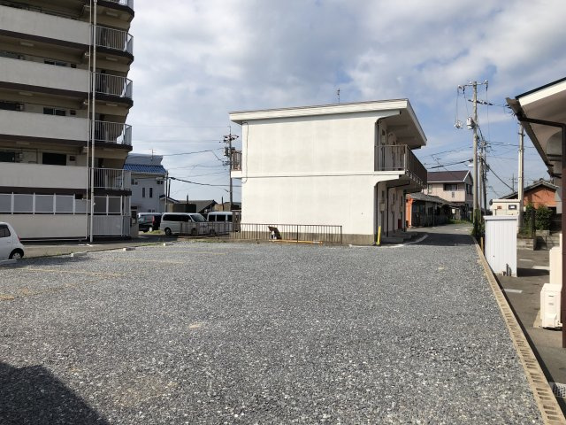 ハイツT&Yの駐車場|駐車場完備です