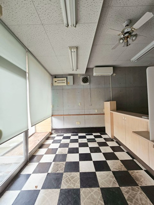 【ロビー】 | 雑賀町255番地1店舗