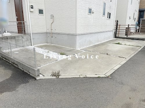 【駐車場】 | 【仲介手数料０円】平塚市岡崎　中古戸建 | 平塚市岡崎　中古戸建