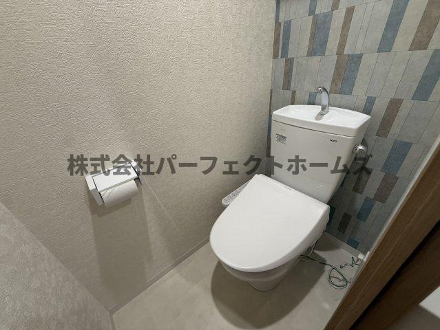 星ヶ丘ハイツＢのトイレ|落ち着いた色調のトイレです