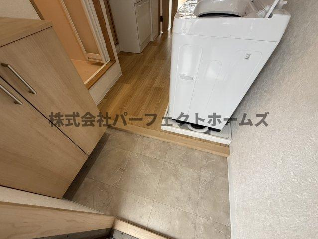 星ヶ丘ハイツＢの玄関|収納もある玄関です