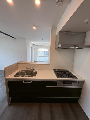 Nigawa Residenceのキッチン|キッチンでお料理をお楽しみください