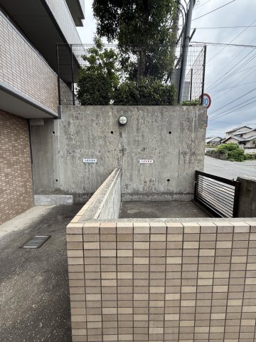 城南茶山シティハウスのその他共用部分|敷地内ゴミ置き場
