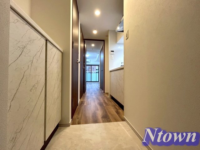 【玄関】 | S-RESIDENCE高岳bresa(ブレサ) | きれいな玄関です