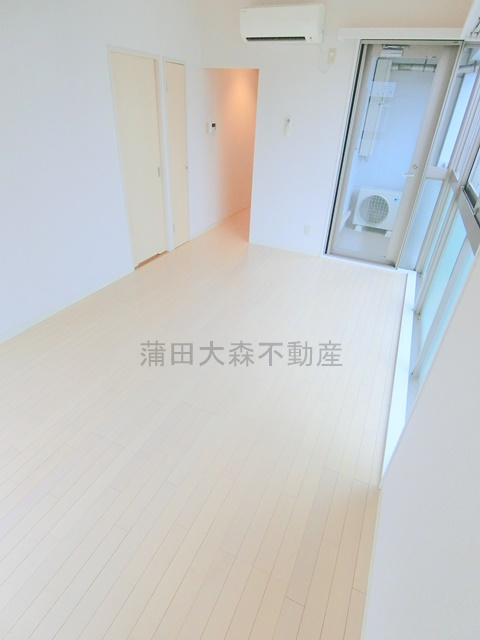 シエールグラン羽田STUDIOの居間・リビング