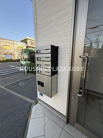 グルーブメゾンⅧのエントランス
