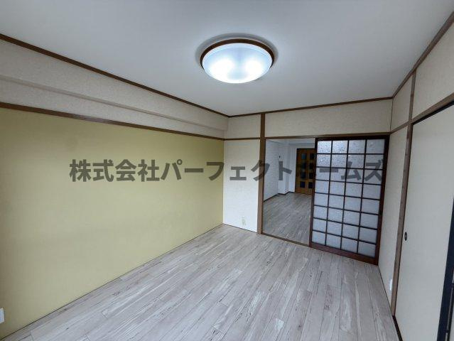 ネオライフ枚方の洋室|広々とした洋室です