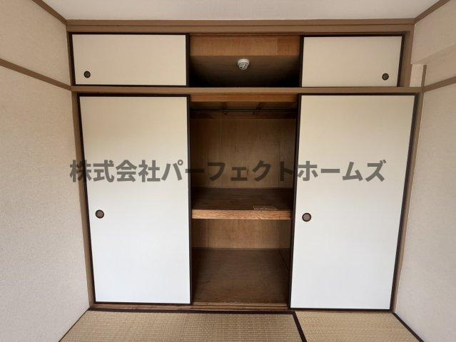 ネオライフ枚方の収納|こまごまとしたものを収納できそうですね