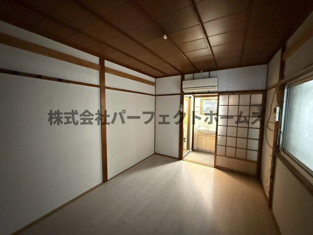 黒原新町テラスハウスの洋室|きれいな洋室です