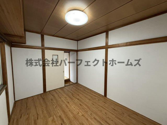 黒原新町テラスハウスの洋室|広々とした洋室です