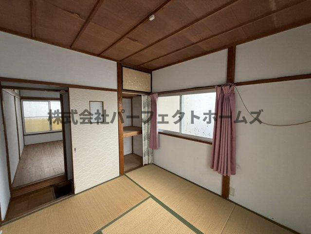 黒原新町テラスハウスの和室|和室があれば客間としても活用できます