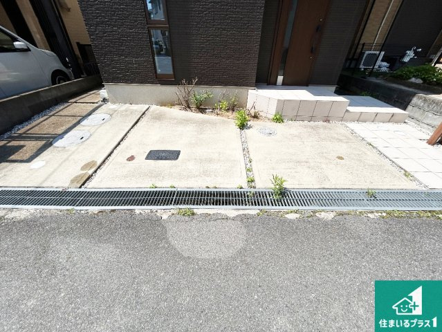 現地説明会　生駒市小明町の駐車場|駐車スペース！散水栓があるので、こまめに愛車を洗えます！