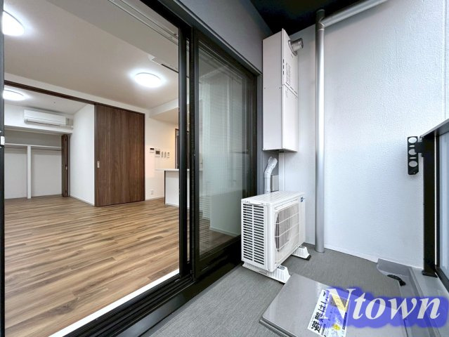 【バルコニー】 | S-RESIDENCE高岳bresa(ブレサ) | 暖かな日差しのふりそそぐバルコニー