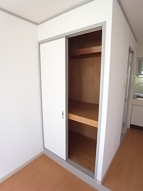ニューハーモニーセンタービルの収納